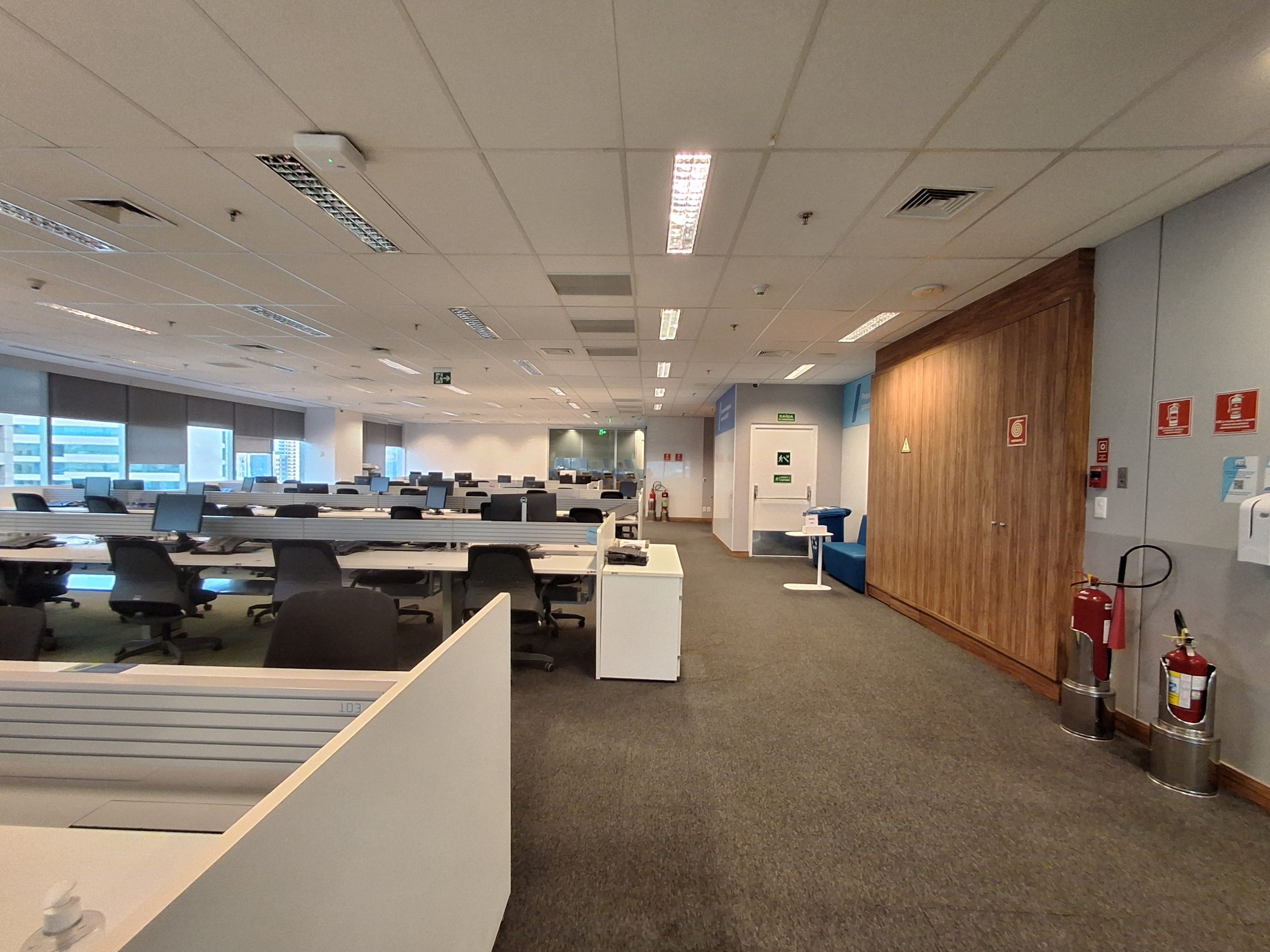 Retrofit de EscrItório realizado pela MAV